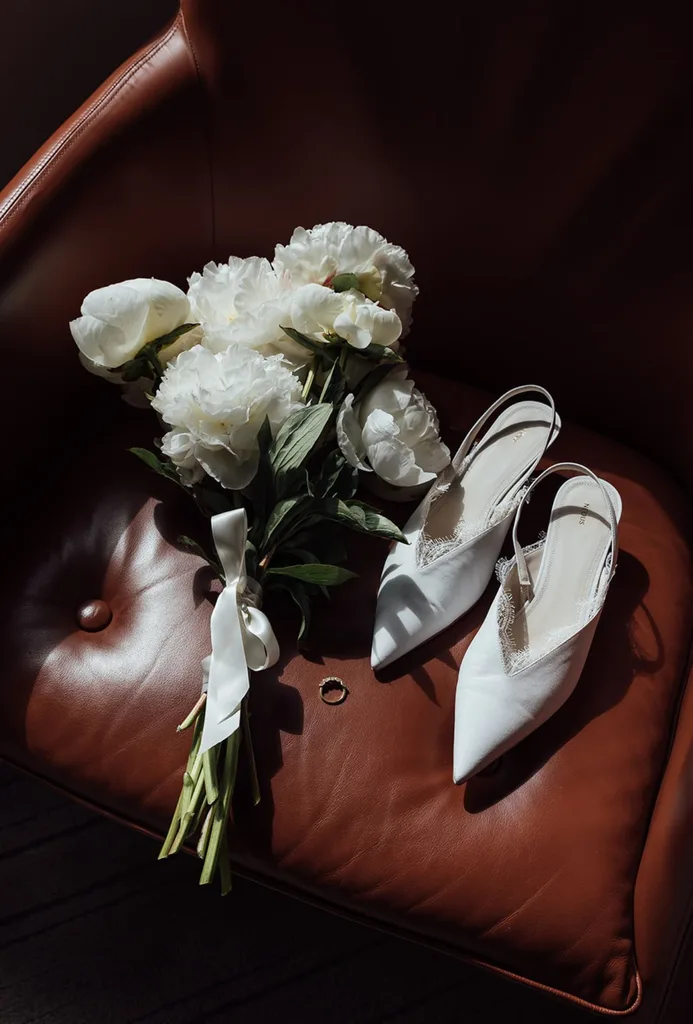 Molly's heels, bouquet and ring