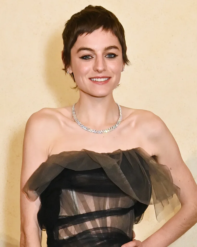 Emma Corrin Pride And Prejudice