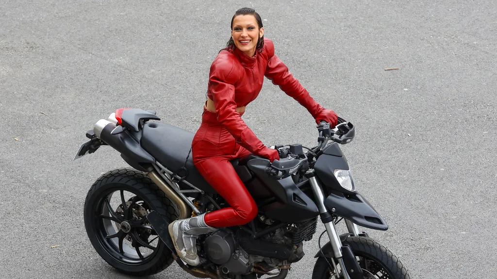 Bella Hadid Is the Face of a Deadly Beauty Epidemic in Ryan Murphy’s New FX Show