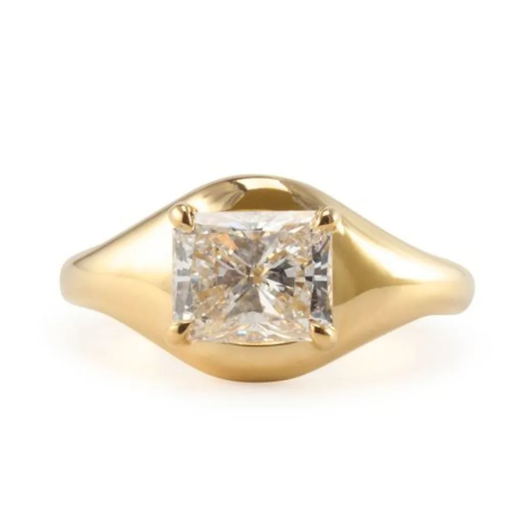 Monika Ruggerino Volume Solitaire