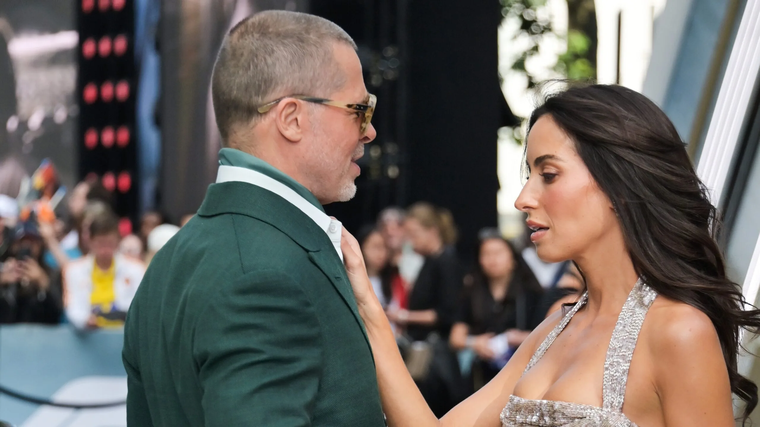 A Sweet, Intimate Moment Between Brad Pitt And Ines De Ramon At F1 London Premiere