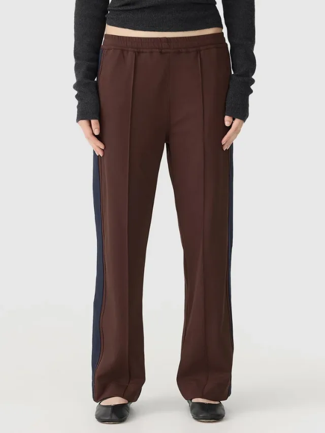 What To Shop On Sale At The Iconic_BASSIKE
Twill Stripe Detail Pants