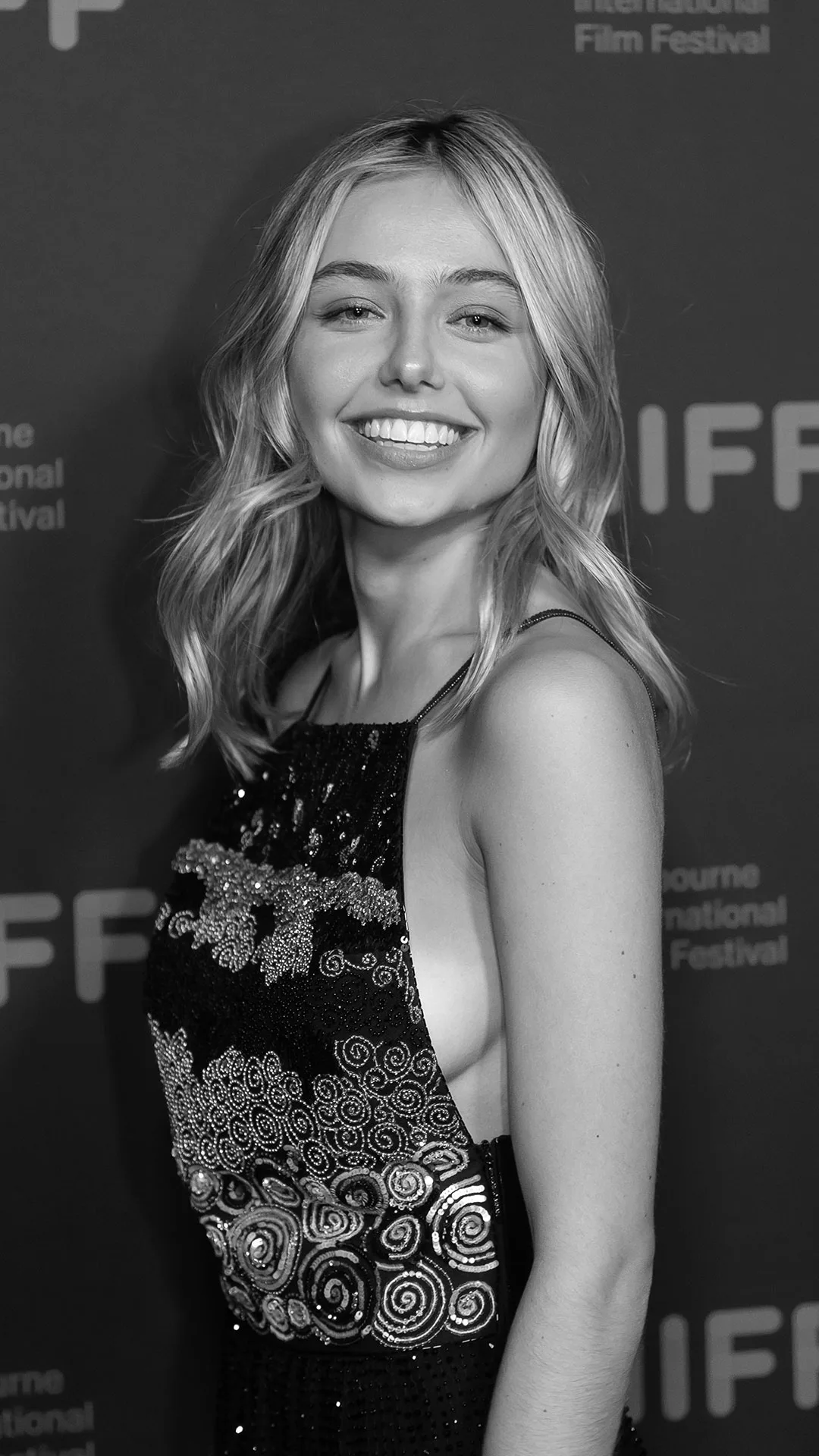 Annabel Wolfe