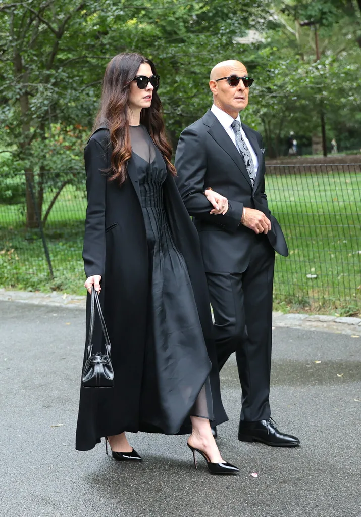 anne-hathaway-stanely-tucci