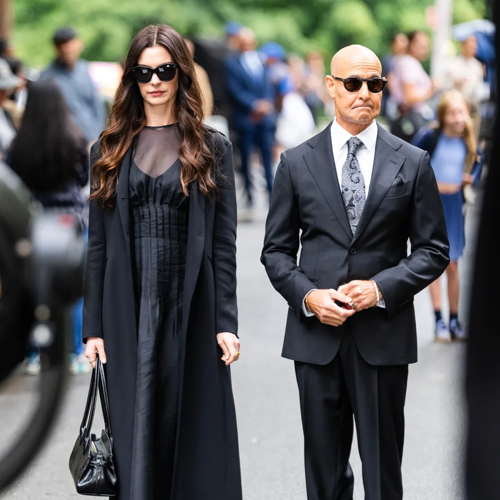 anne-hathaway-stanley-tucci