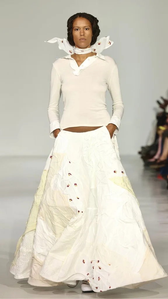 Models at Rave Review