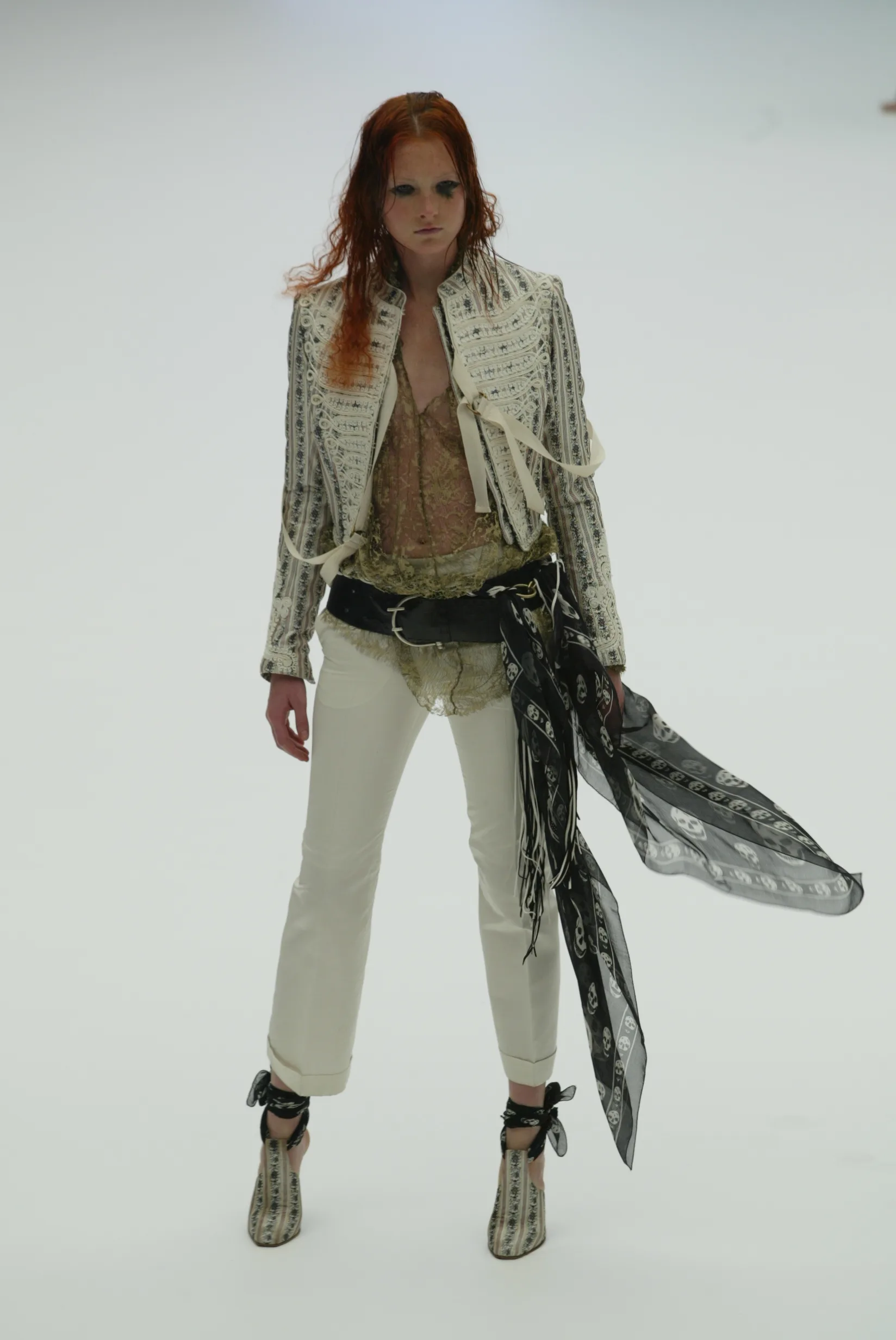 Alexander McQueen skull scarf