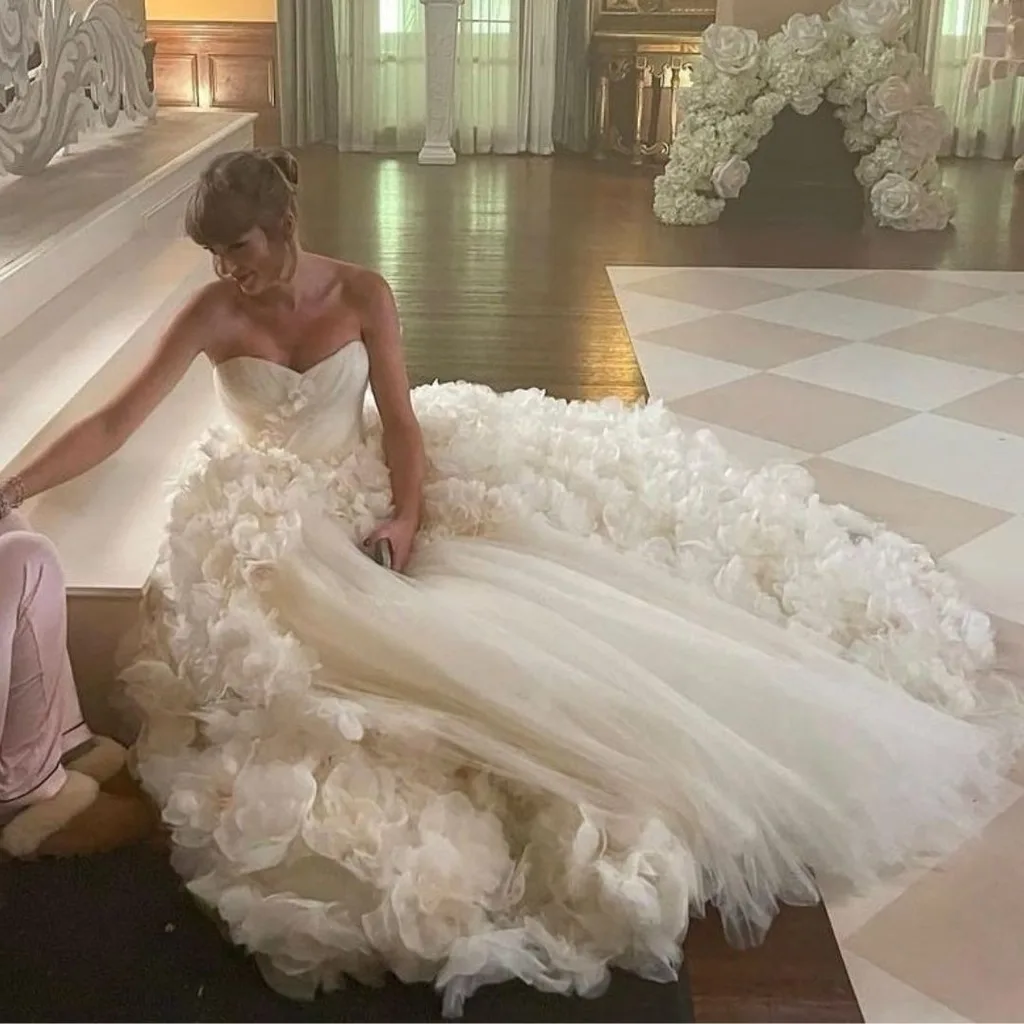 Taylor Swift's I Bet You Remember Me Wedding Dress