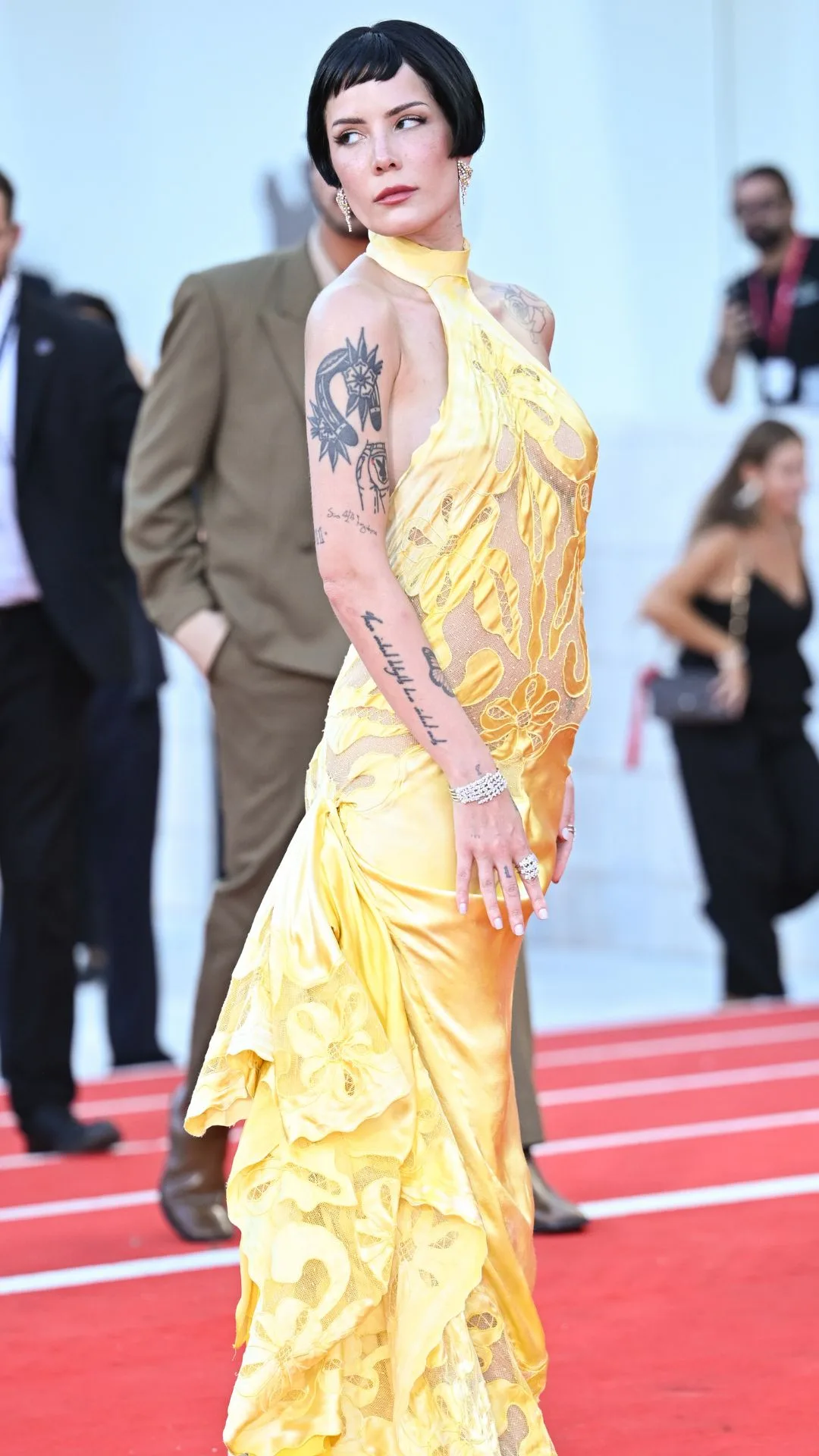 Halsey on the venice film festival red carpet wearing Nicol + Ford 