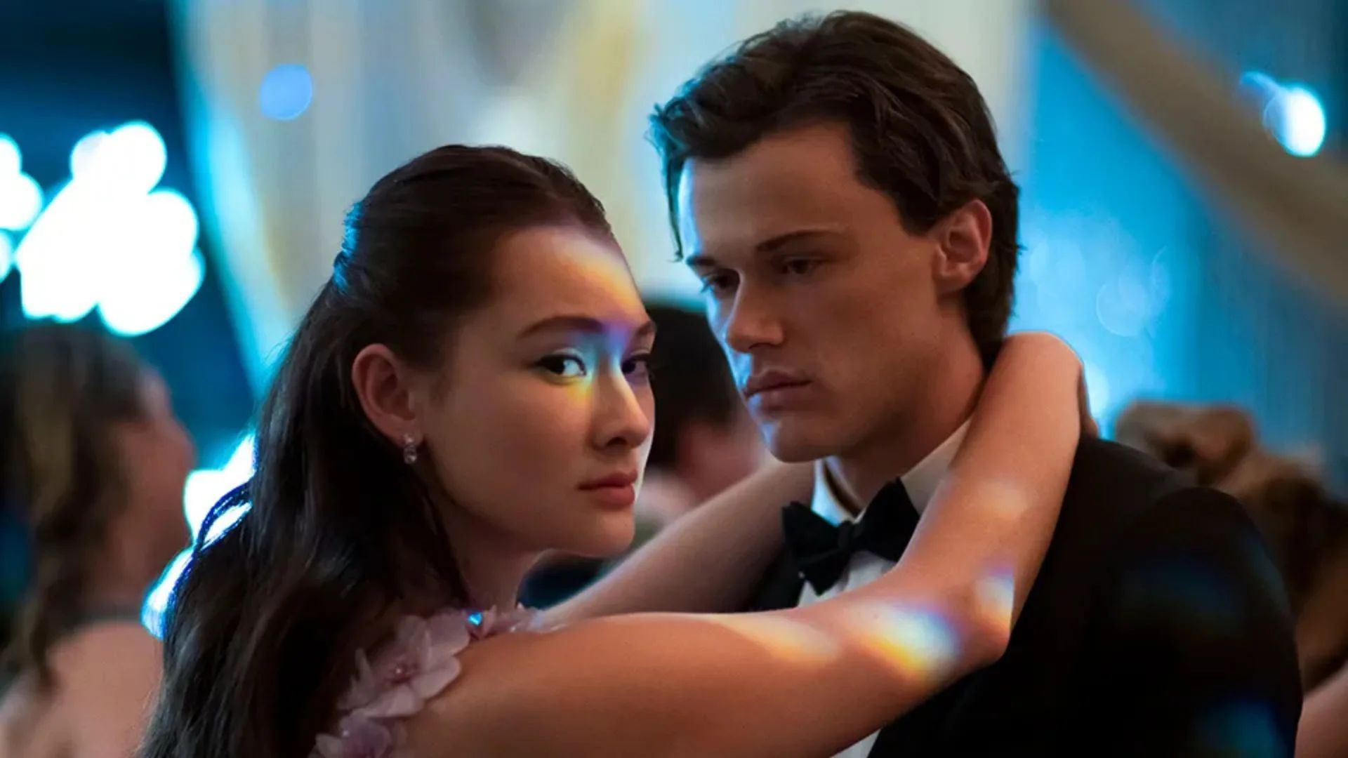 Conrad and Belly in The Summer I Turned Pretty 