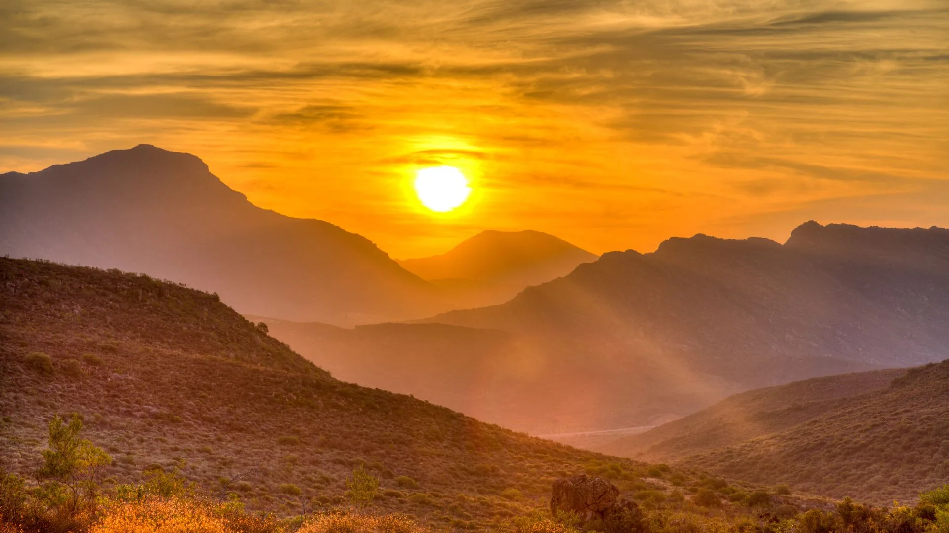 A daylight savings sunset