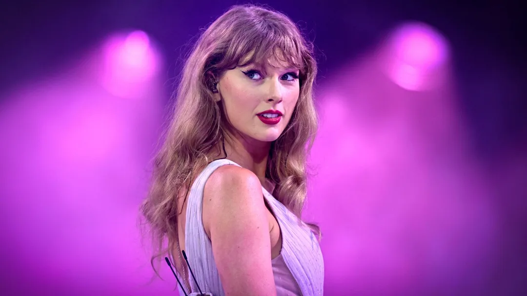 Watch The Trailer For Taylor Swift's 6Part Eras Tour Docuseries
