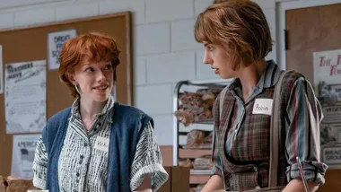 Robyn and Vicki in stranger things season 4