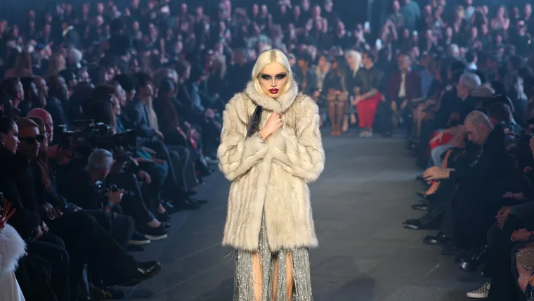 Gucci Takes Over Times Square In Cruise 2027 Spectacle