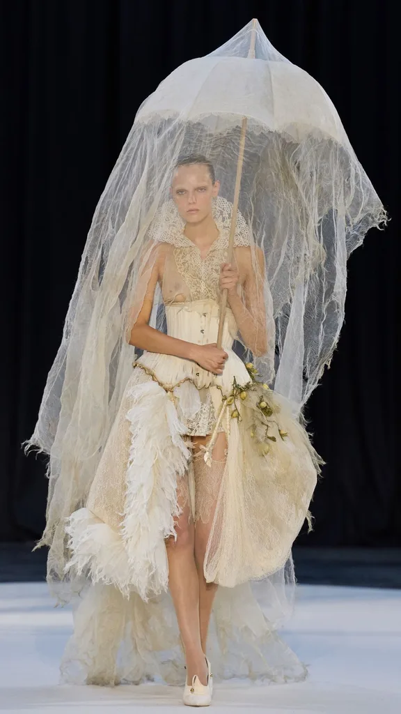 Ashi Studio couture