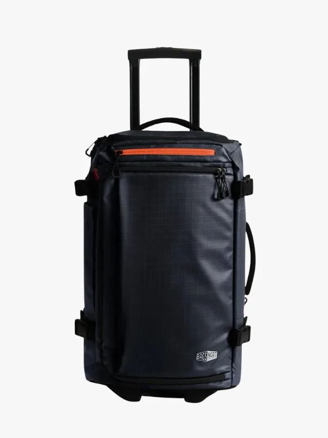 Bagsmart backpack with wheels in black colourway