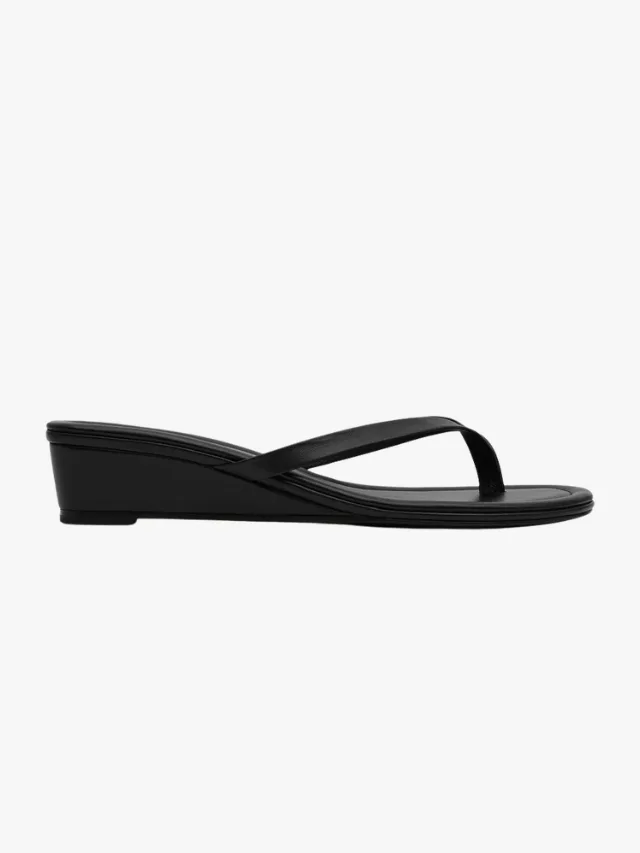 Black low wedge sandal thong heel by St Agni