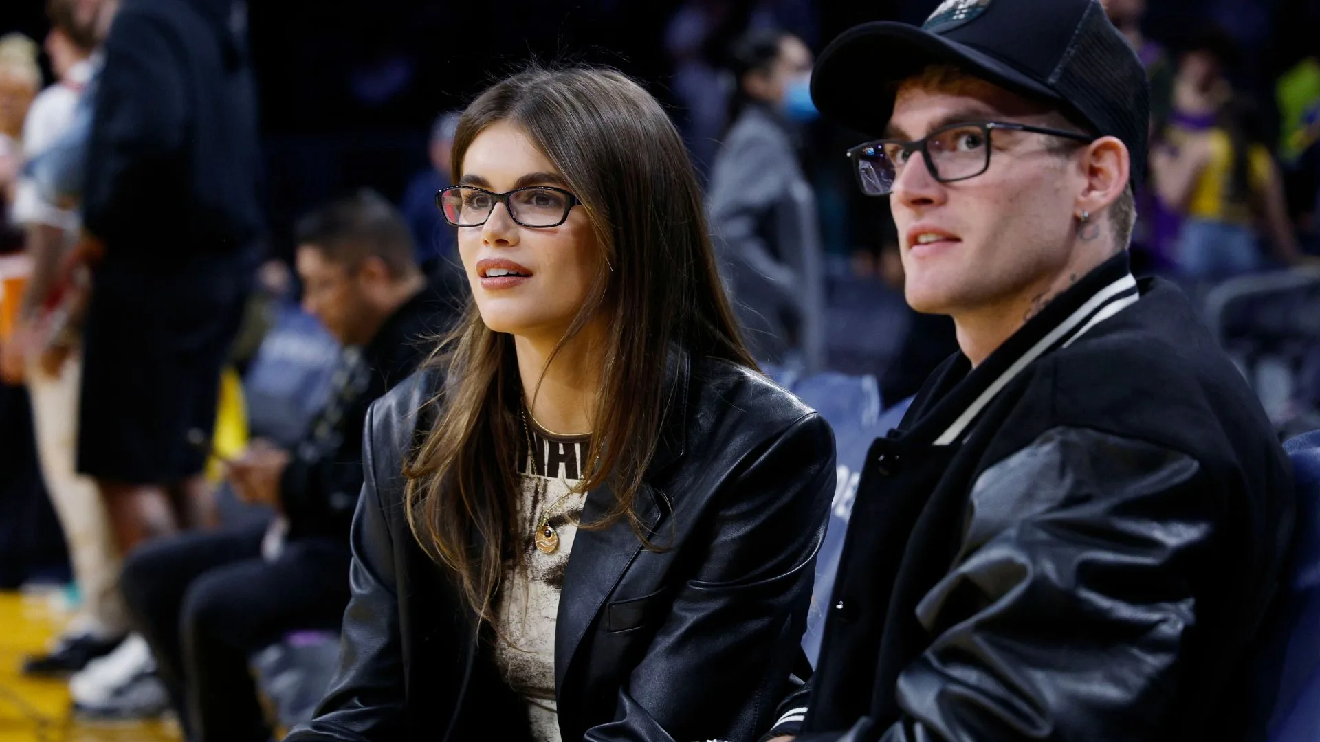 Presley Gerber and Kaia Gerber at the Los Angeles Lakers and San Antonio Spurs basketball game in 2024. 
