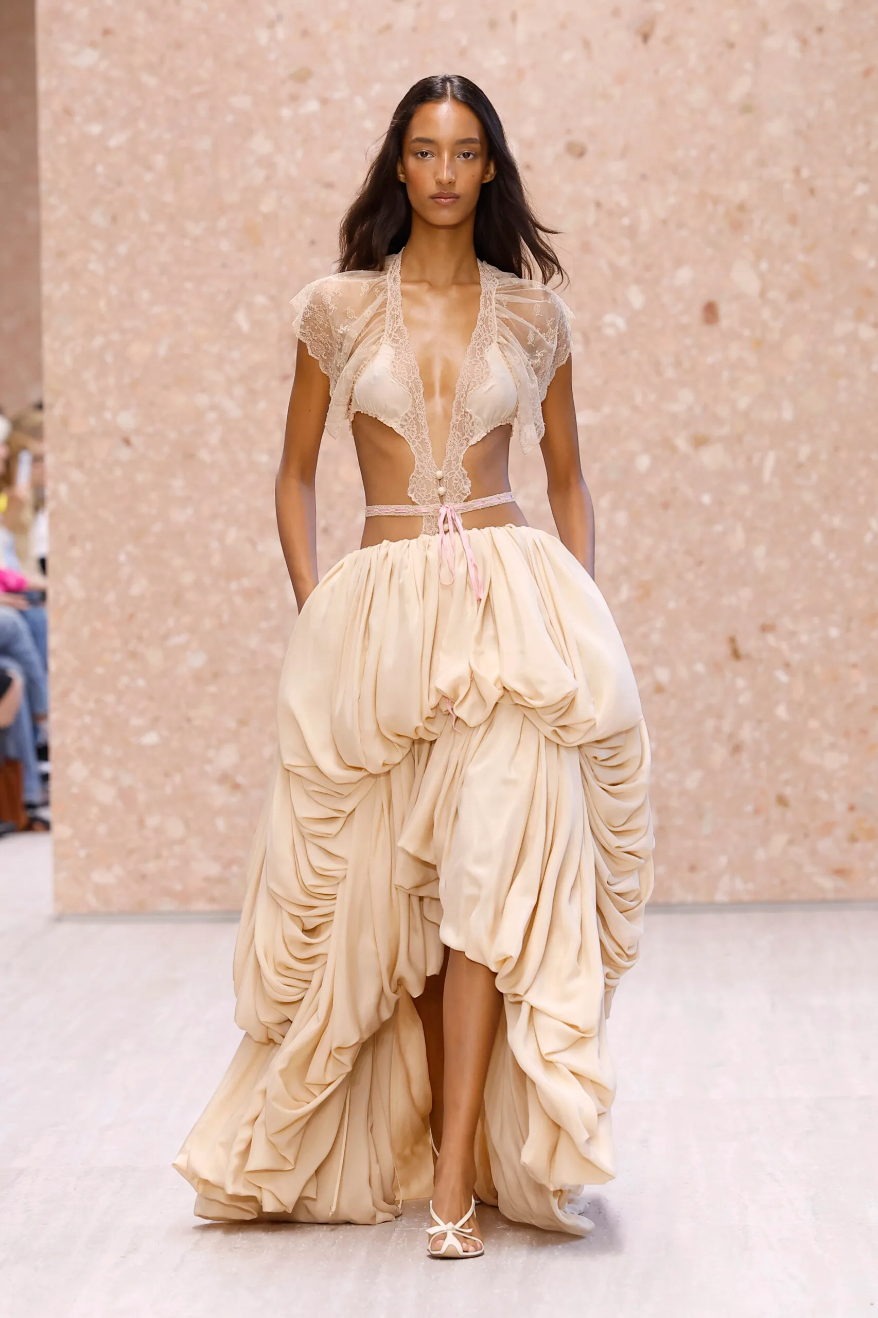 PARIS, FRANCE - OCTOBER 1: (EDITORIAL USE ONLY - For Non-Editorial use please seek approval from Fashion House) A model walks the runway during the Chloé Womenswear Spring/Summer 2027 show as part of Paris Fashion Week on October 1, 2026 in Paris, France. (Photo by Estrop/Getty Images)