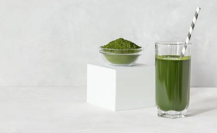 The best greens supplements to add to your morning smoothie