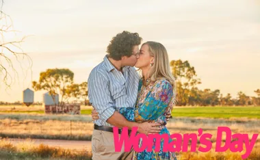 FWAW Dustin and Sophie share a kiss