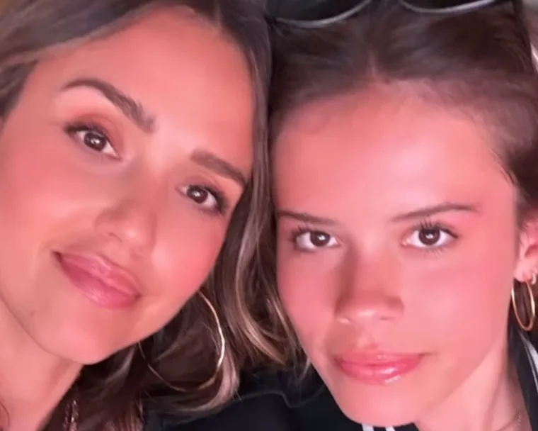 Jessica Alba and her eldest daughter look exactly alike in new photos