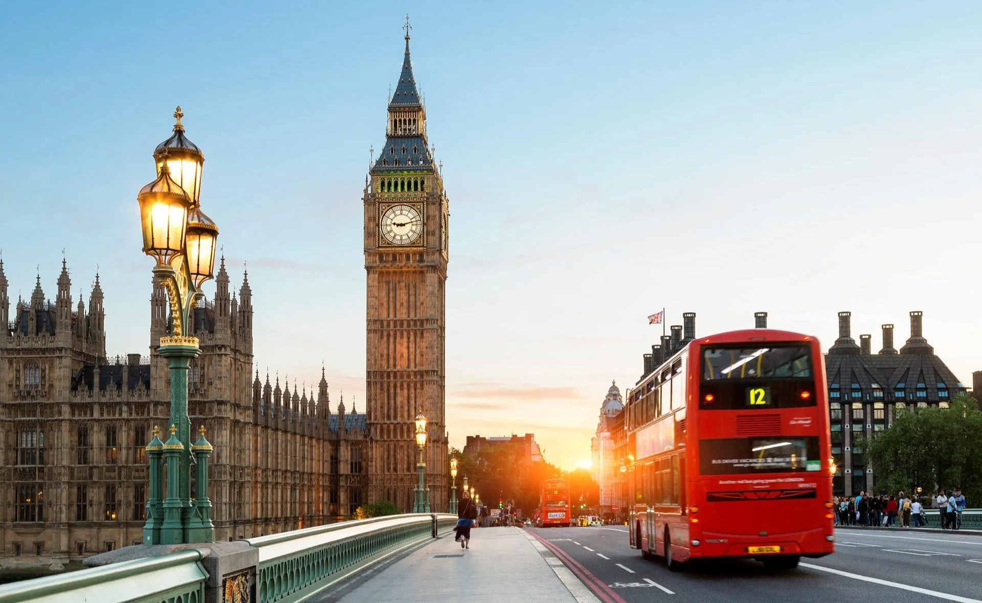 London Big Ben and red bus