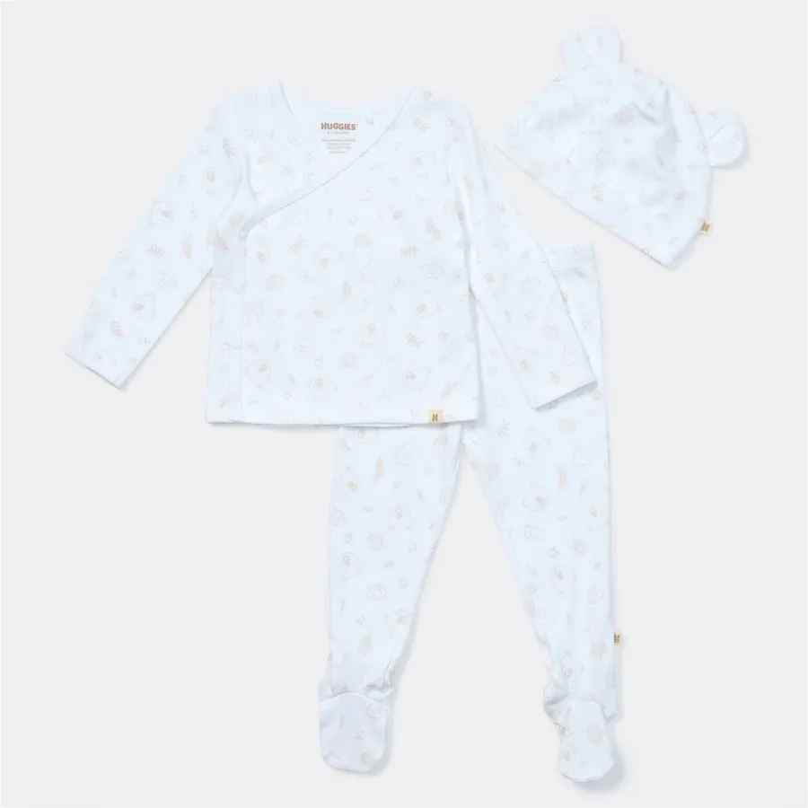 Photo of baby three piece set from Huggies new Babywear collection