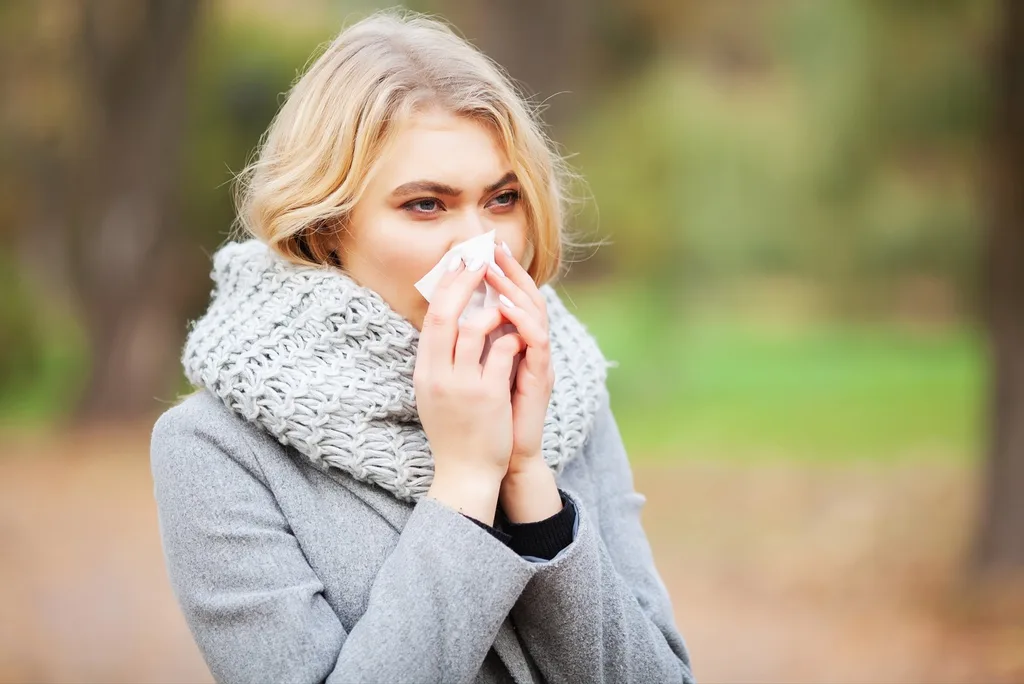 A blocked or runny nose is a symptom of COVID-19