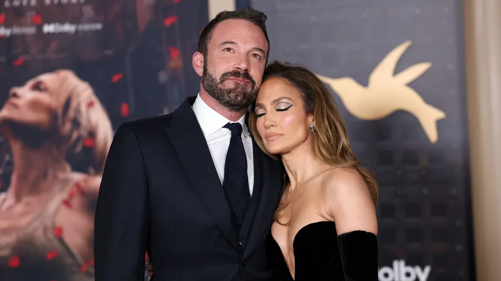 Jennifer Lopez and Ben Affleck come to terms with second divorce, with looks of knowing