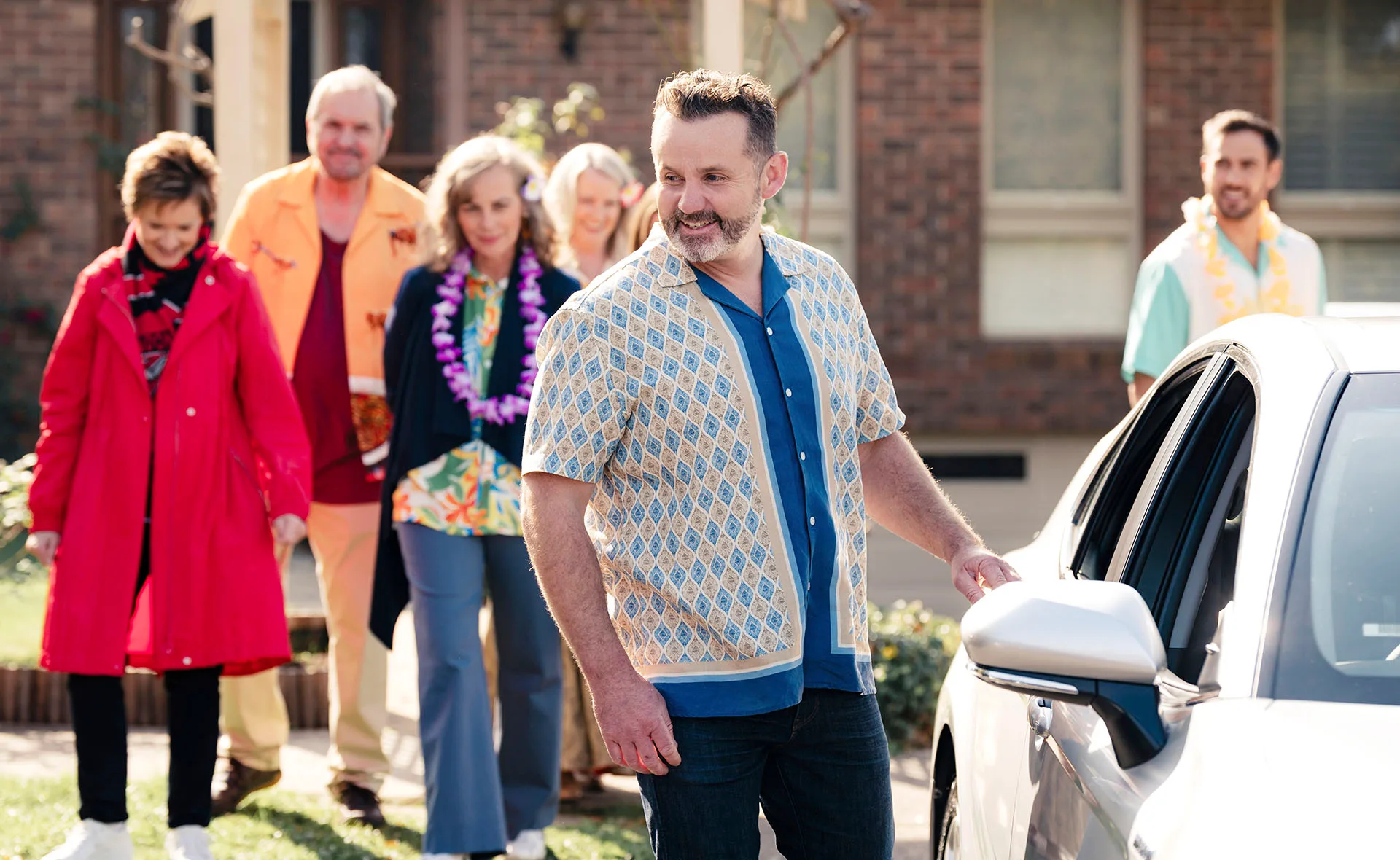 Ramsay street residents farewell Toadie on the street as he walks towards his car to leave