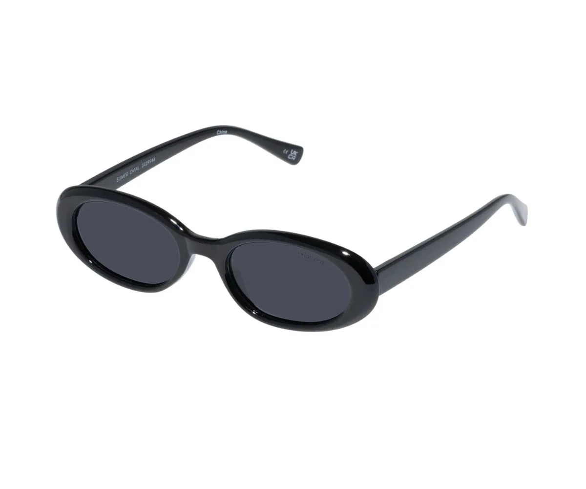 Target’s Black Friday sale features Slim Fit Oval Sunglasses at a great price.