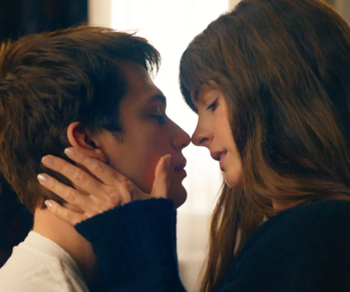 Anne Hathaway and Nicholas Galitzine in The Idea of You.