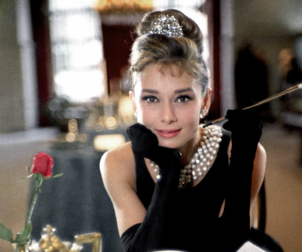 Actress Audrey Hepburn poses for a publicity still for the Paramount Pictures film 'Breakfast at Tiffany's' in 1961 in New York City, New York.