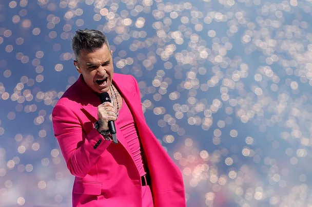 Robbie Williams shares his admiration for Australia: “They embrace the ‘me’ that I am”