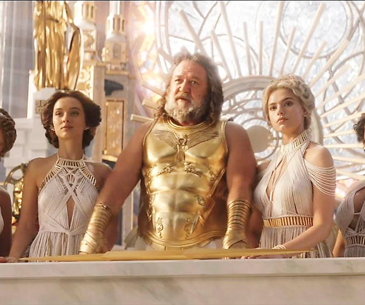 Indiana poses alongside Russell Crowe in 2022's Thor: Love and Thunder