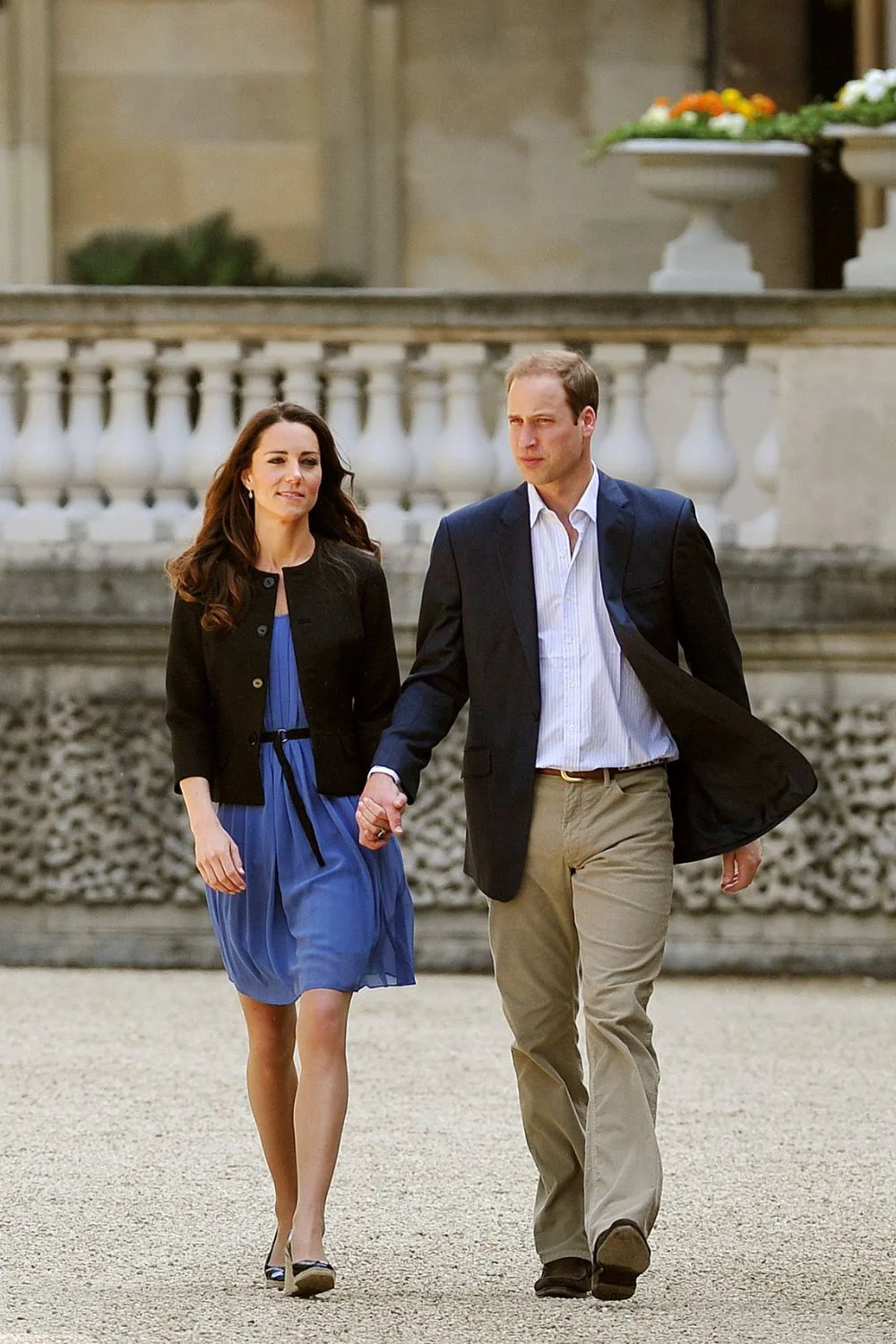 Kate in blue dress with Will 