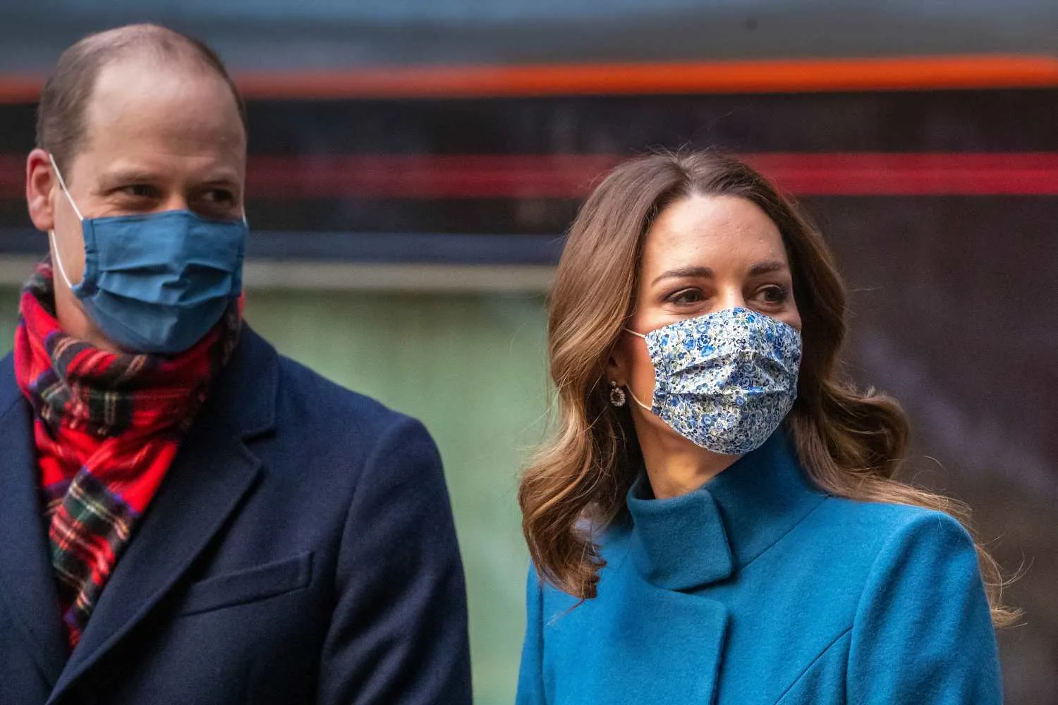 Kate and Will wearing masks during COVID-19