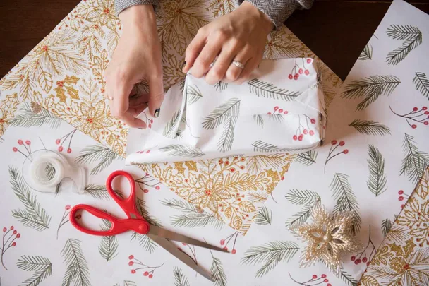 Where to buy Christmas wrapping paper in Australia