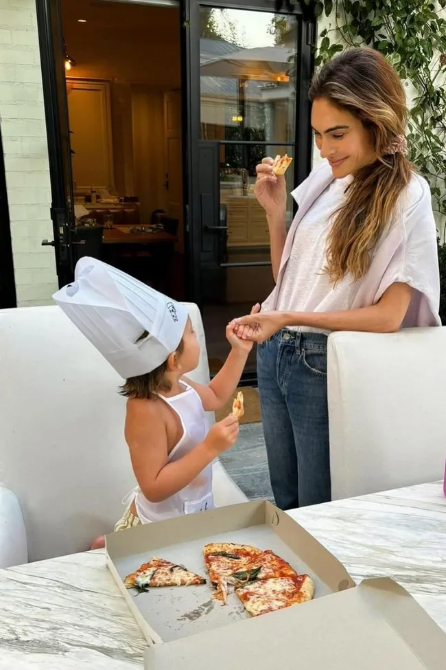 Ayda Field and her son Beau