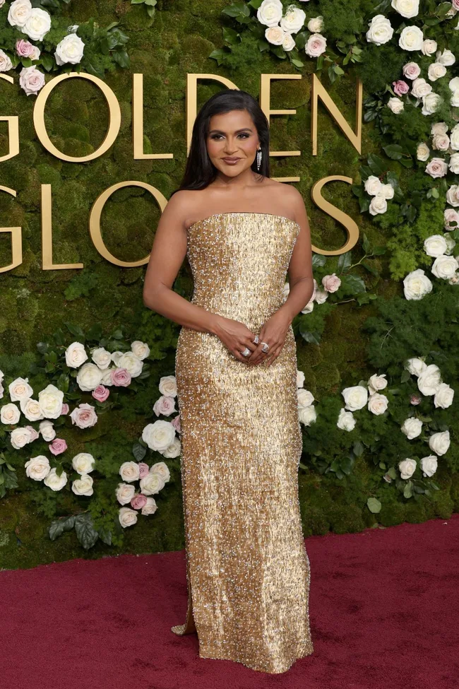 LIVE: 2025 Golden Globes Red Carpet LIVE: 2025 Golden Globes Red Carpet