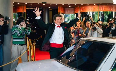 The Newsreader is back – and it’s Logies night, 1989!
