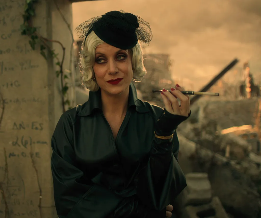 US actress Kate Walsh stars in The Umbrella Academy.