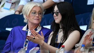 Deb puts on a brave face with daughter Ava at the Australian Open