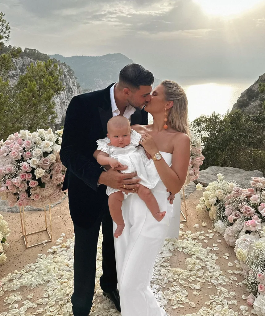molly-mae hague tommy fury with daughter after their engagement