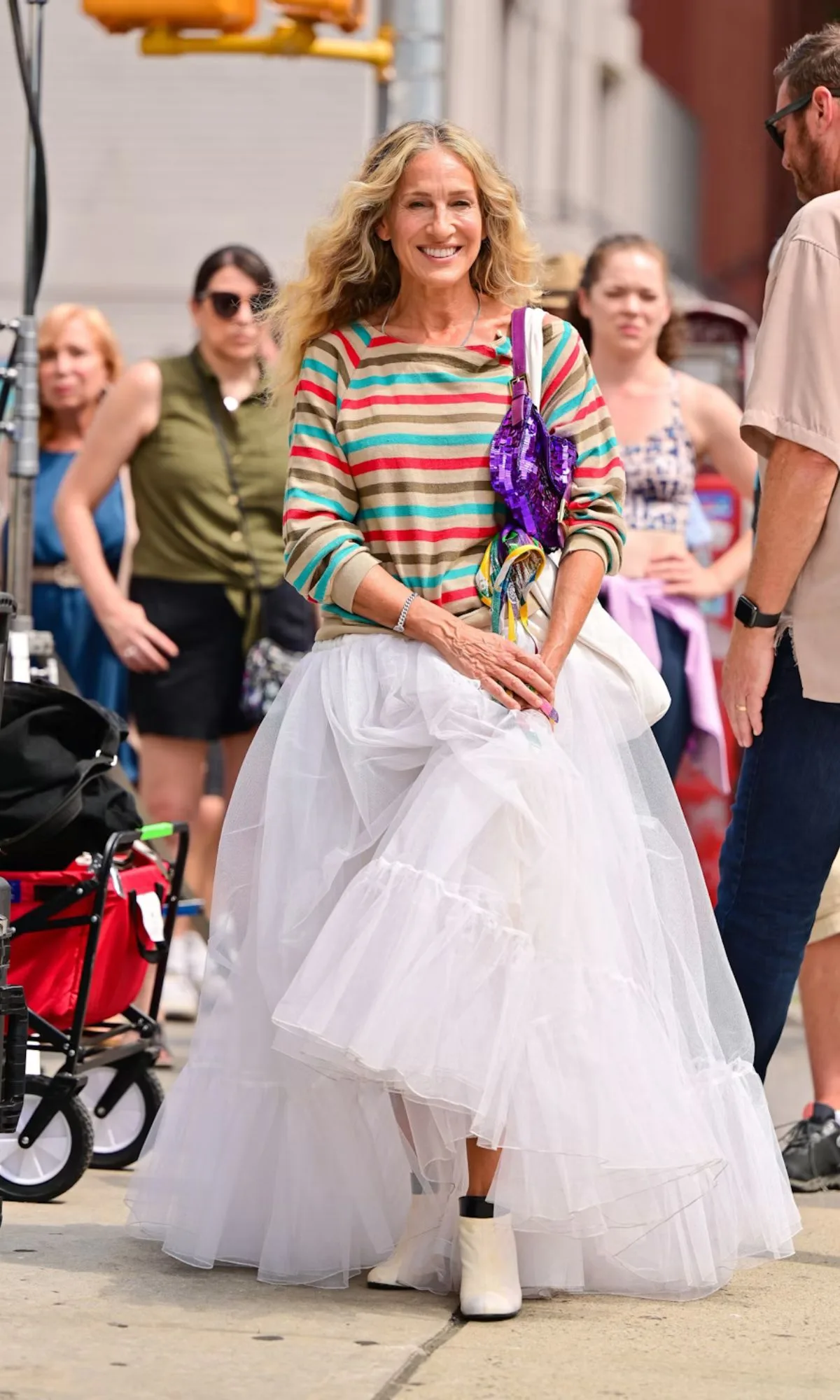 From the streets of New York: Our favourite Carrie Bradshaw looks | Now