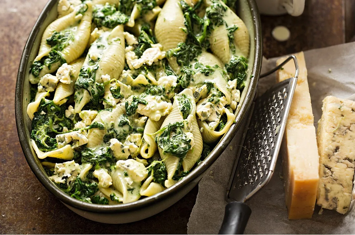 Pasta with spinach leaves. (Image: Getty Images)