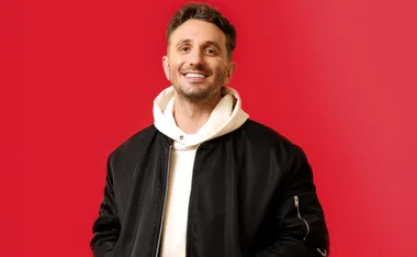 Tommy Little opens up about turning 40, his “brilliant” co-host, Carrie Bickmore & why he’s looking forward to having kids
