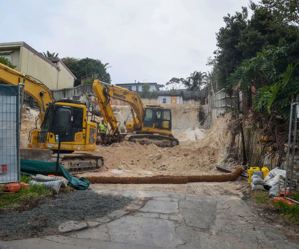 An image of a buiding site.