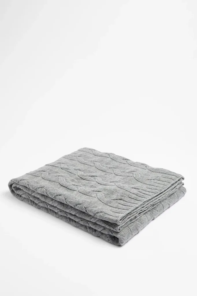 Target Cyrus Merino Wool Throw grey